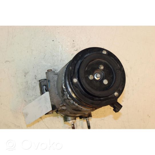 Ford Fiesta Ilmastointilaitteen kompressorin pumppu (A/C) 