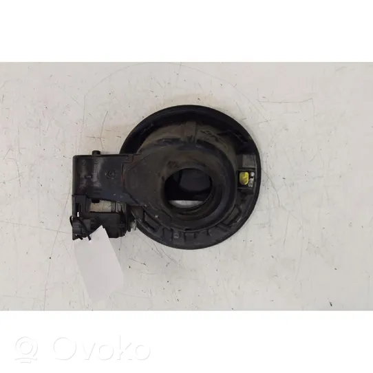 Opel Astra J Fuel tank filler cap 