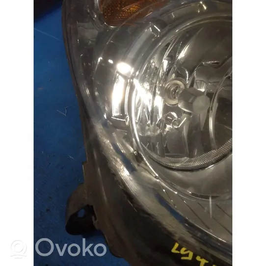 Opel Astra H Lampa przednia 