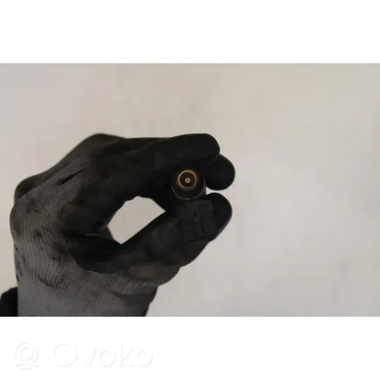 Fiat Panda 141 Fuel injector 