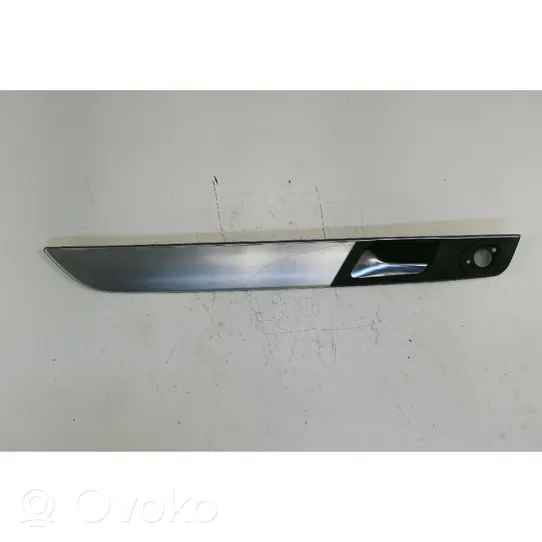 Volkswagen PASSAT B7 Rear door interior handle 