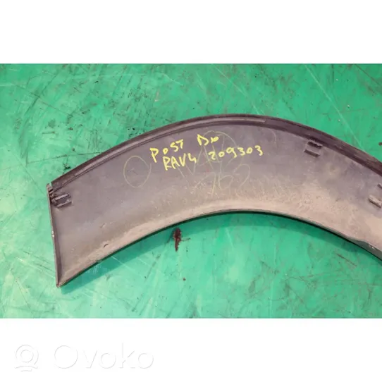 Toyota RAV 4 (XA20) Rivestimento passaruota posteriore 