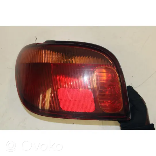 Toyota Yaris Lampa tylna 