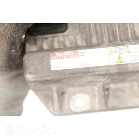 Opel Combo C Polttoaineen ruiskutuksen ohjainlaite/moduuli 