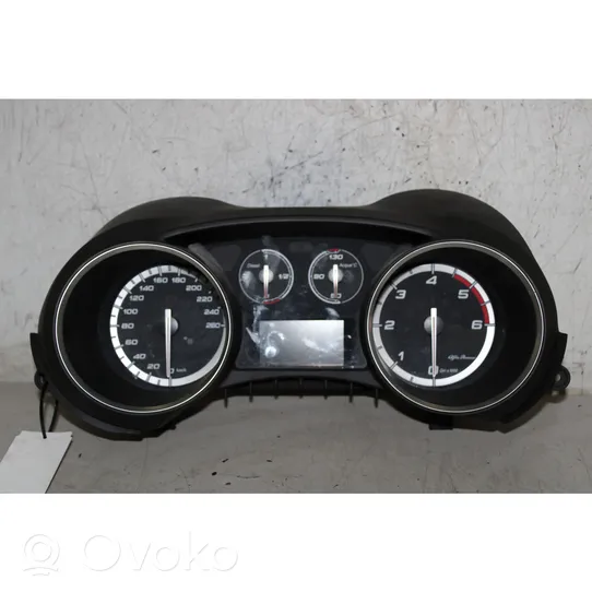 Alfa Romeo Giulietta Tachimetro (quadro strumenti) 