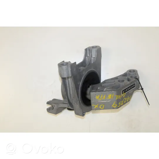 Alfa Romeo Giulietta Engine mount bracket 