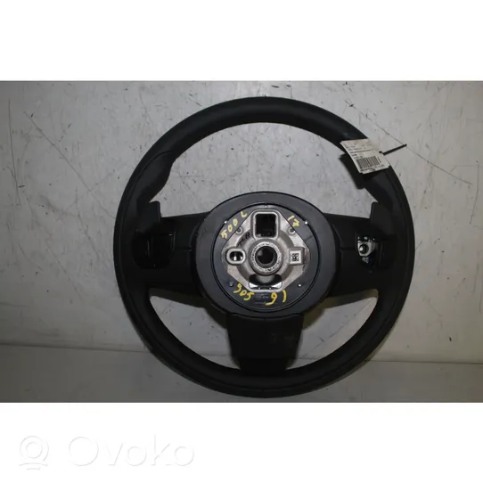 Fiat 500L Steering wheel 