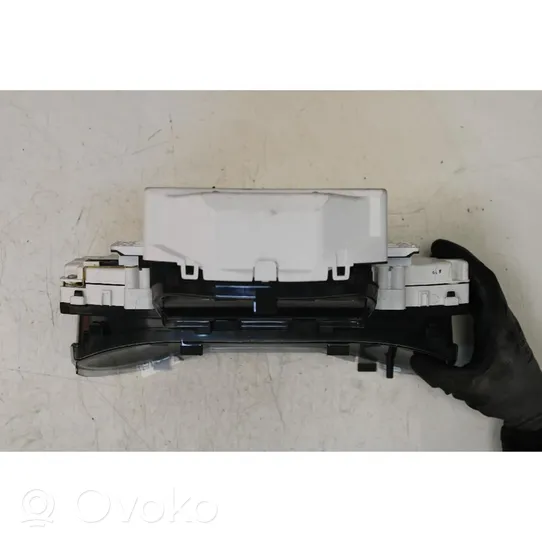 Honda Insight Speedometer (instrument cluster) 