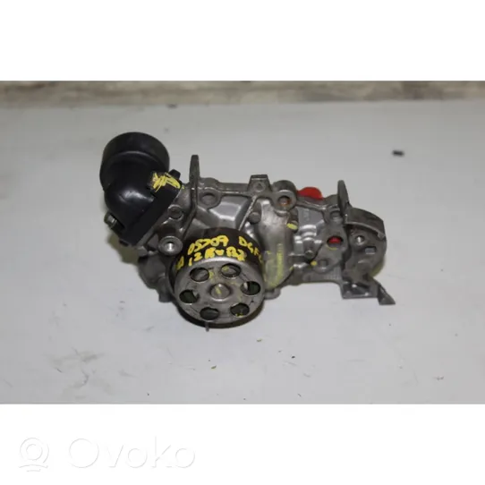 Renault Clio III Pompe de circulation d'eau 