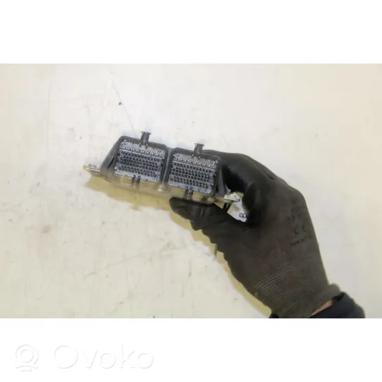 Lancia Ypsilon Polttoaineen ruiskutuksen ohjainlaite/moduuli 