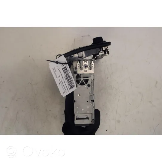 Lancia Ypsilon Radio/CD/DVD/GPS-pääyksikkö 07356801480