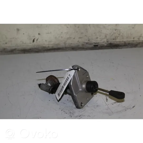 Hyundai Santa Fe Clutch master cylinder 