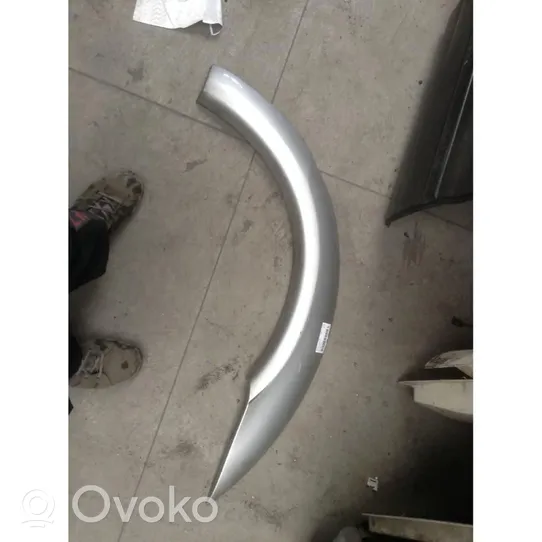 Mercedes-Benz ML W163 Rivestimento passaruota posteriore 