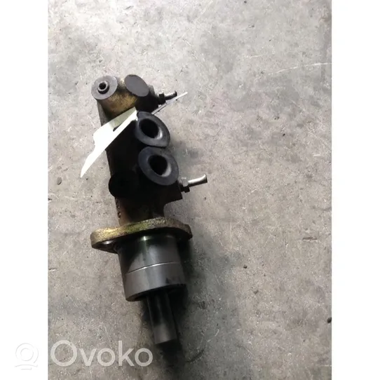 Fiat Coupe Master brake cylinder 