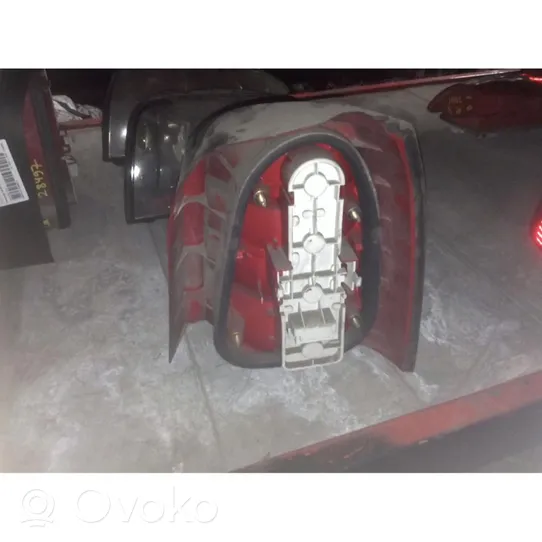 Audi A4 S4 B5 8D Lampa tylna 