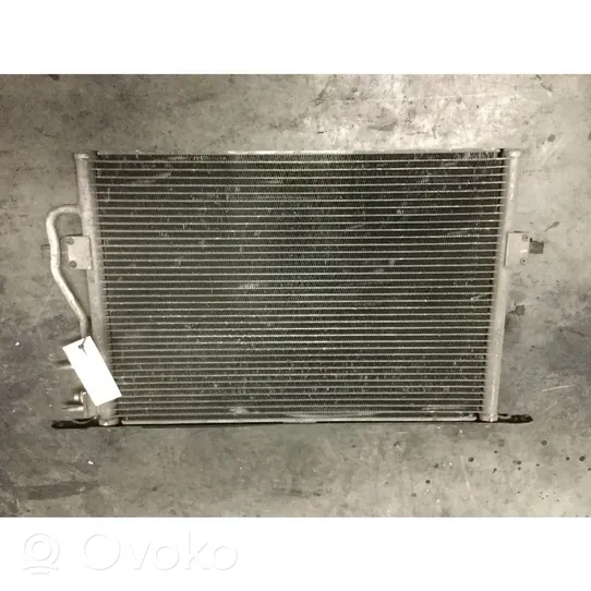 Ford Mondeo MK II Radiateur condenseur de climatisation 