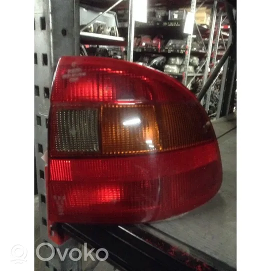 Opel Astra F Lampa tylna 