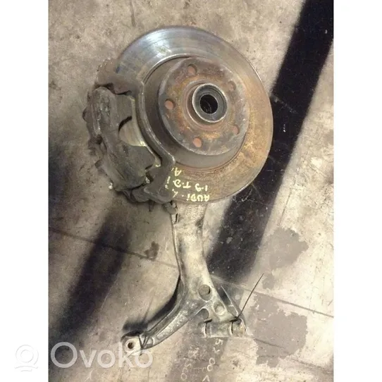 Audi A4 S4 B5 8D Mozzo ruota anteriore 