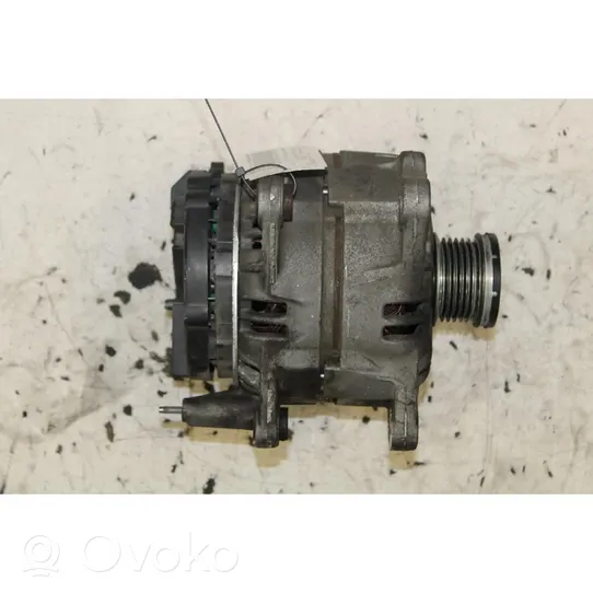 Audi A3 S3 8P Generatore/alternatore 