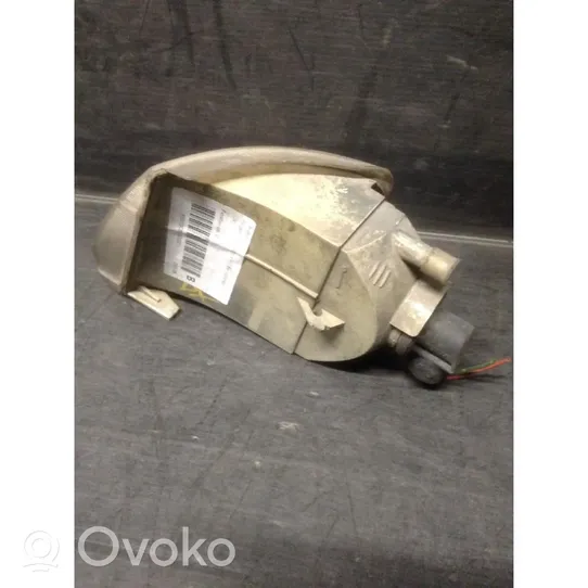 Peugeot 106 Lampa przednia 