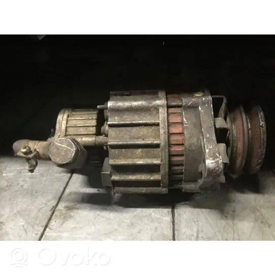 Nissan Trade Generatore/alternatore 