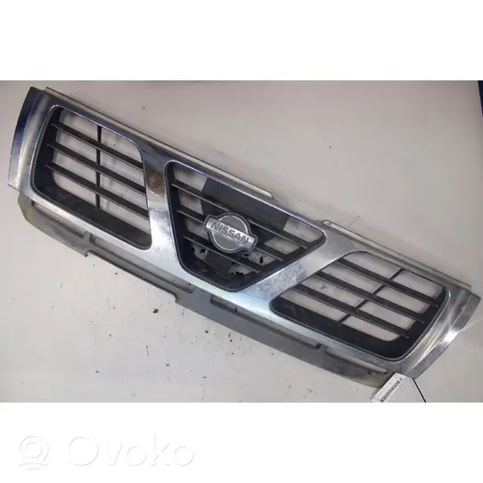 Nissan Patrol Y61 Grille de calandre avant 