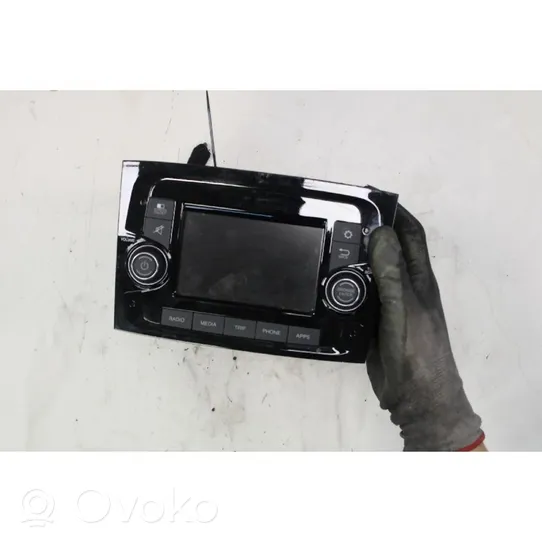 Fiat Doblo Radio/CD/DVD/GPS-pääyksikkö 