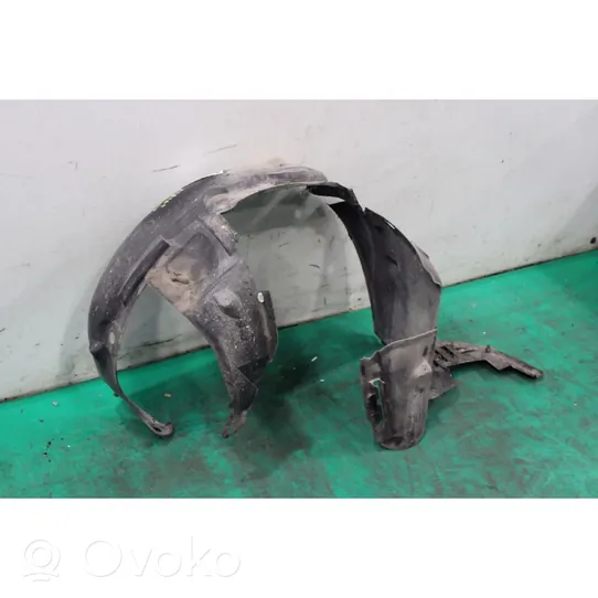 Renault Clio II Rivestimento paraspruzzi passaruota anteriore 