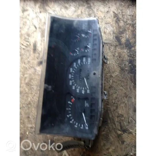 Opel Frontera A Speedometer (instrument cluster) 