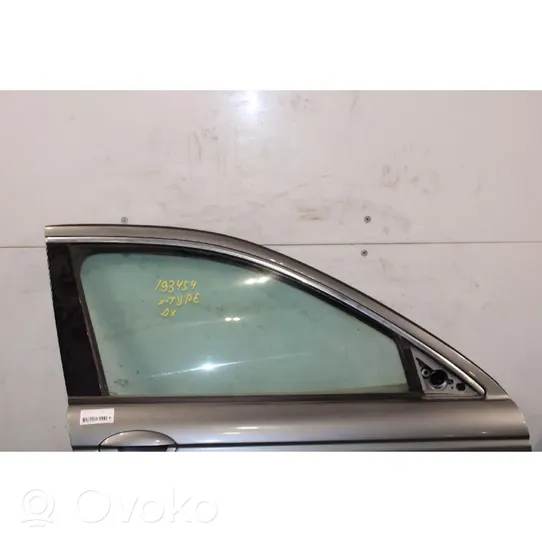 Jaguar X-Type Front door 