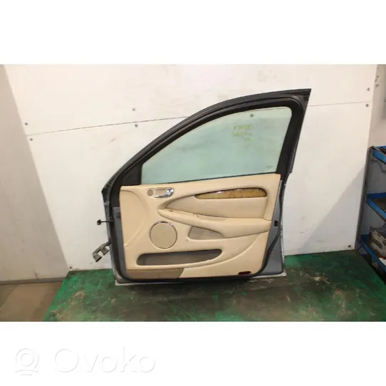 Jaguar X-Type Front door 