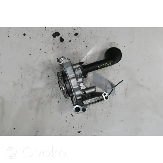 Volkswagen Polo V 6R Oil pump 