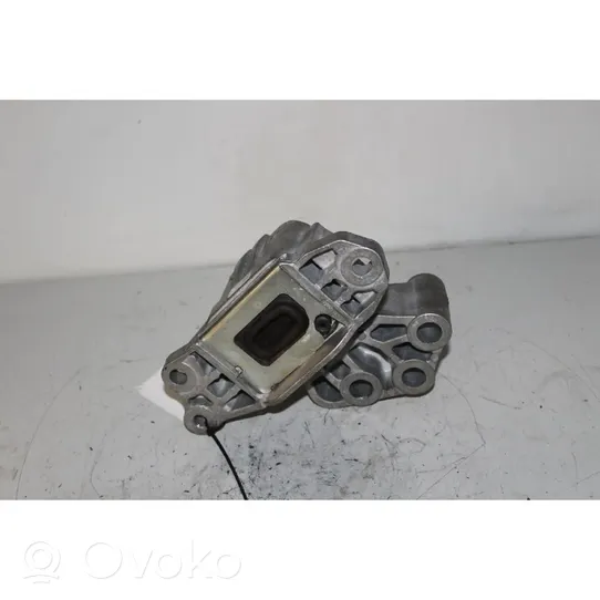 Fiat 500X Engine mount bracket 