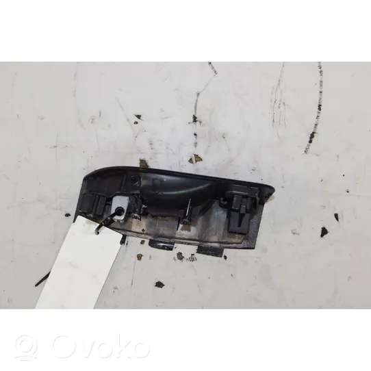 Volvo S40 Front door interior handle 