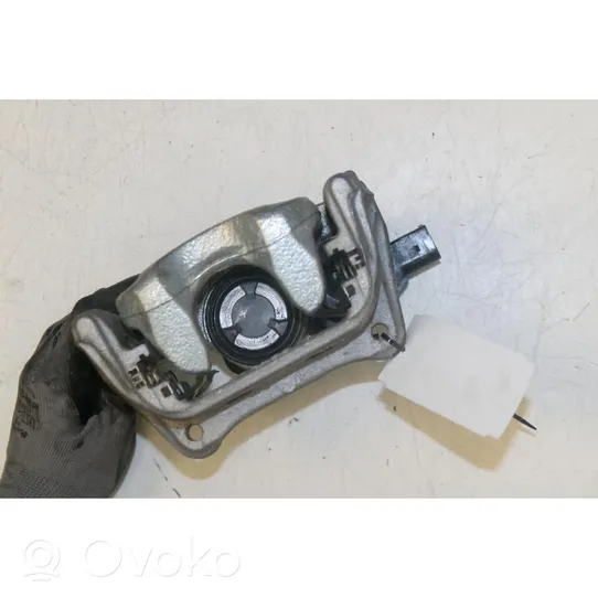 Fiat 500X Rear brake caliper 