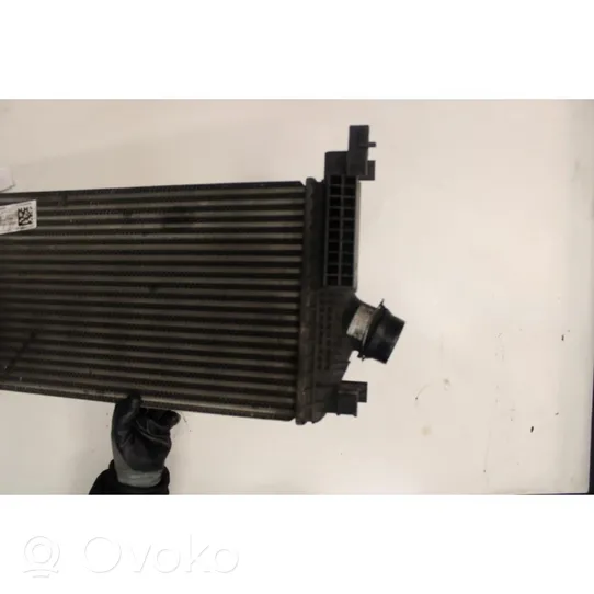 Opel Astra J Radiatore intercooler 