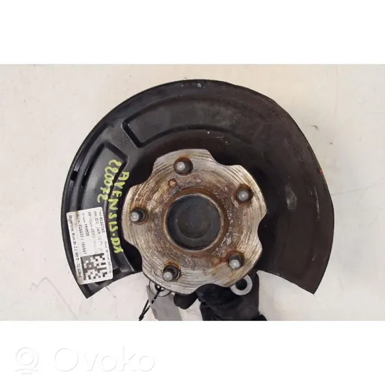 Toyota Avensis T270 Rear wheel hub 