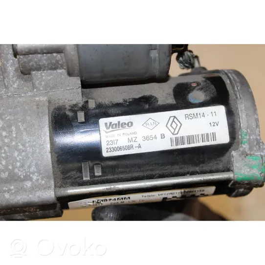 Renault Captur Starter motor 