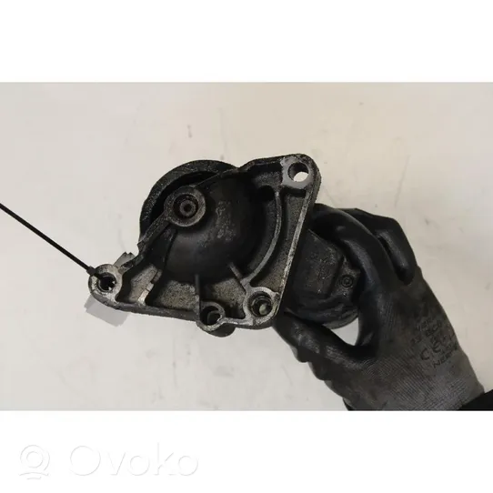 Renault Master II Starter motor 