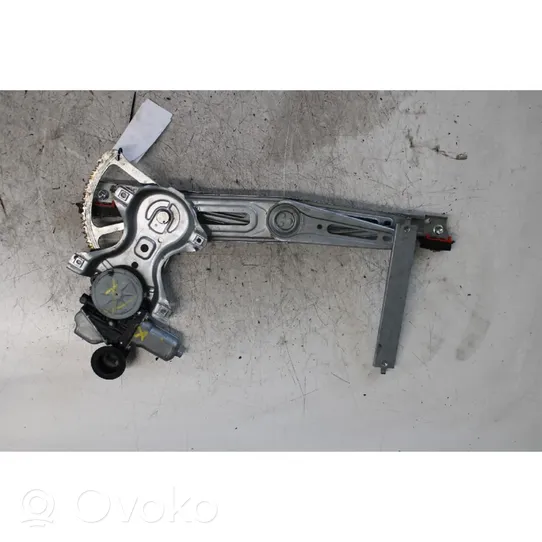 Toyota Yaris Front door window regulator with motor 