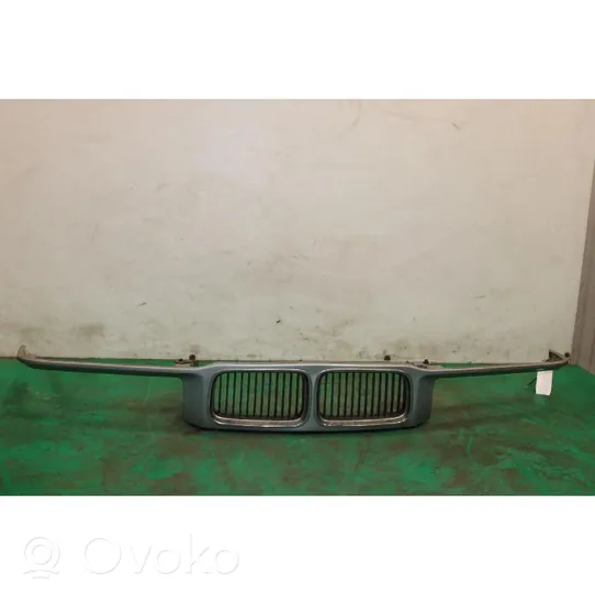 BMW 3 E36 Grille de calandre avant 