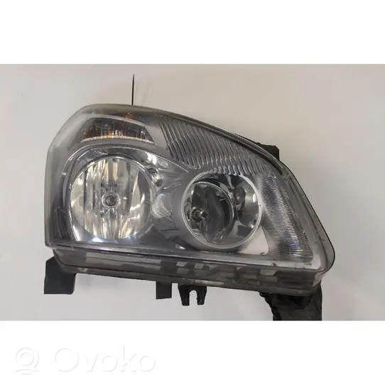 Nissan Qashqai Lampa przednia 