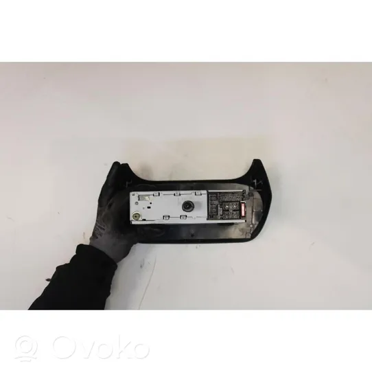 Fiat Qubo Radio/CD/DVD/GPS-pääyksikkö 7354780830