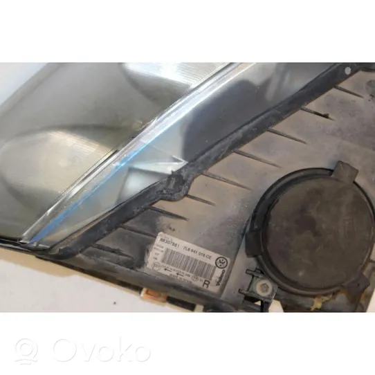 Volkswagen Touareg I Lampa przednia 7L6941016CE