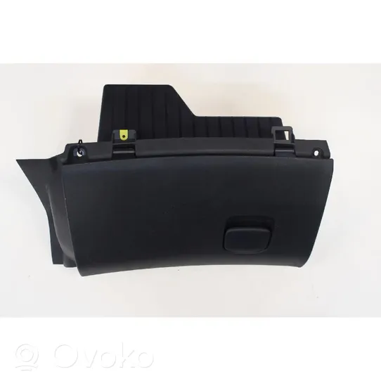 Opel Corsa D Glove box 