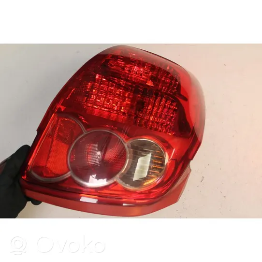 Toyota Auris 150 Lampa tylna 81560-02380-00