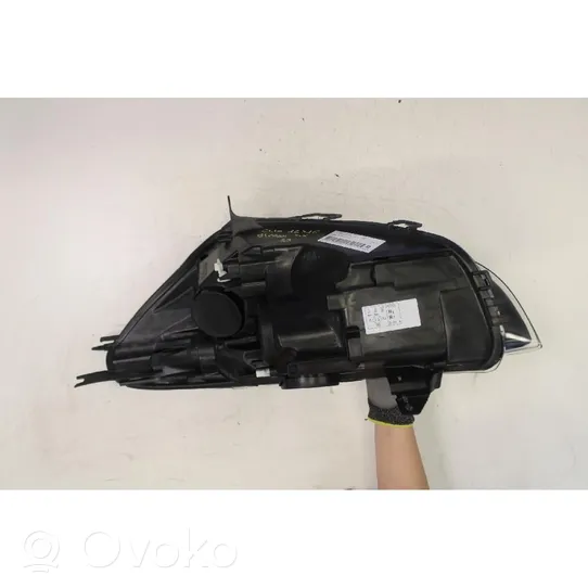 Renault Clio IV Lampa przednia 