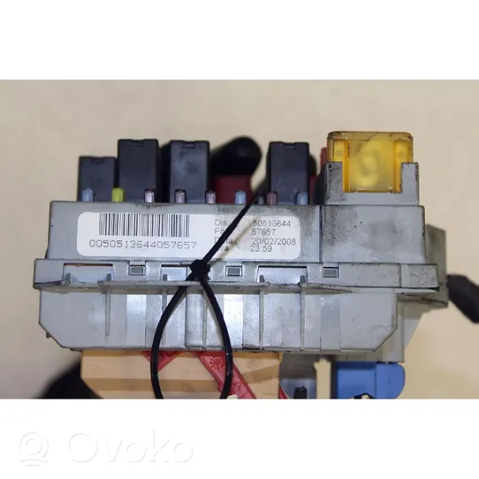 Alfa Romeo 159 Fuse module 50513644