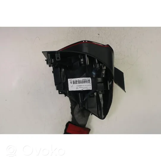 Volkswagen Polo VI AW Lampa tylna 