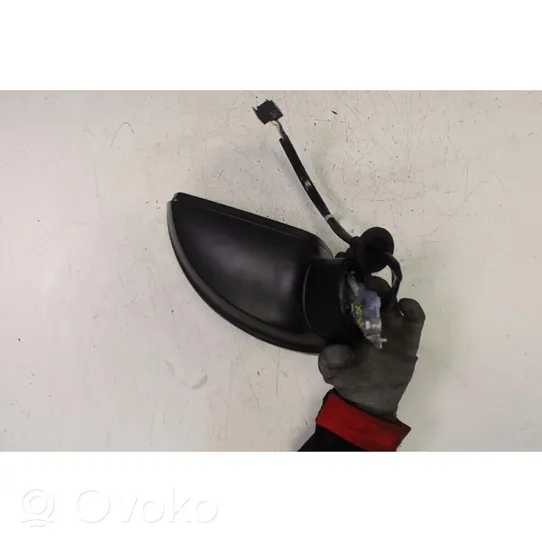 Volkswagen Tiguan Front door electric wing mirror 